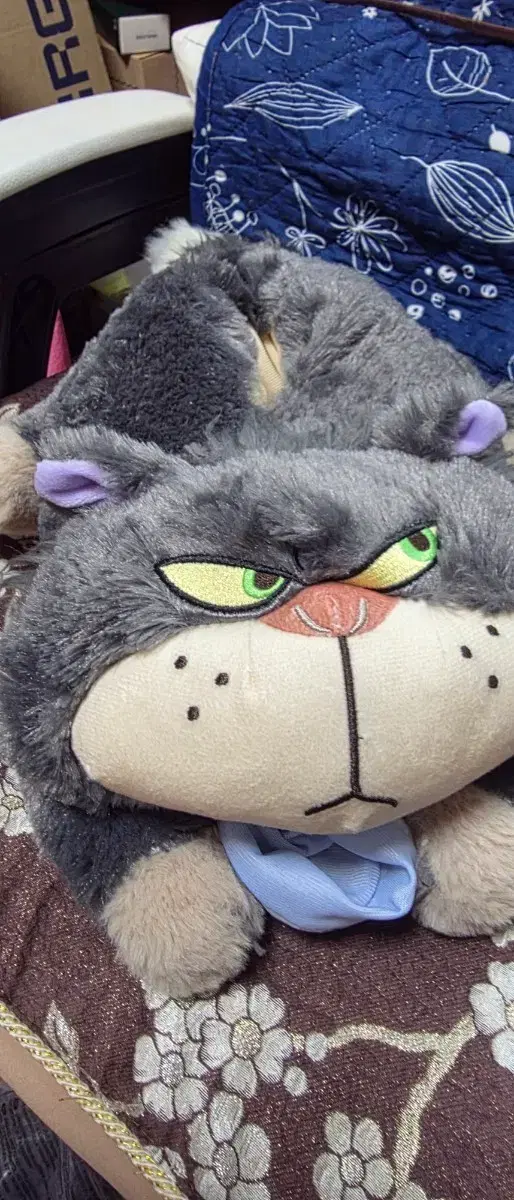 thumbnail-0